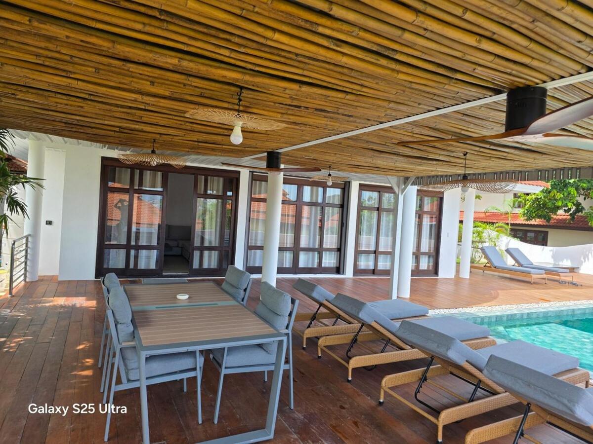 Privat Com 5 Bedroom